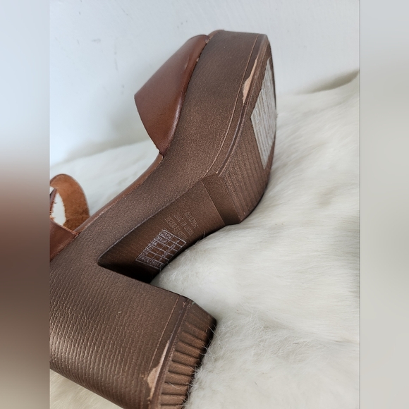 Forever 21 Brown Wood & Leather Style Block Heel Sandals Y2K-Inspired Sz 8 - Picture 15 of 16